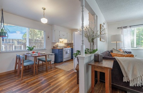 Kings Beach House | Camp STAR-Lite: Walk to Beach! Free Kayak- Pets Ok