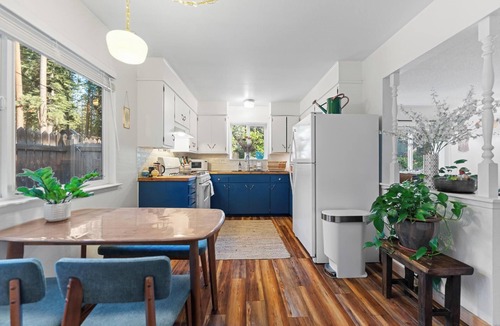 Kings Beach House | Camp STAR-Lite: Walk to Beach! Free Kayak- Pets Ok