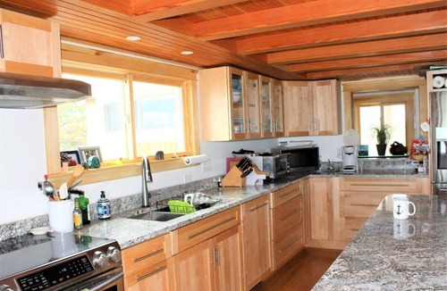 Newbury House | Camp46 | Luxury | Oceanfront | Plum Island Cottage