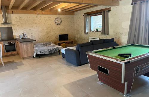 Betz-le-Chateau House | Campagne, chevaux, calme, proche Beauval