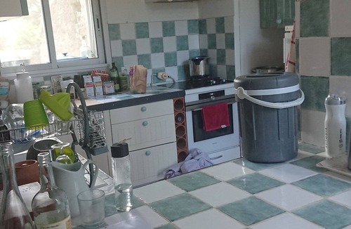 Apt House | Campagne St Vincent