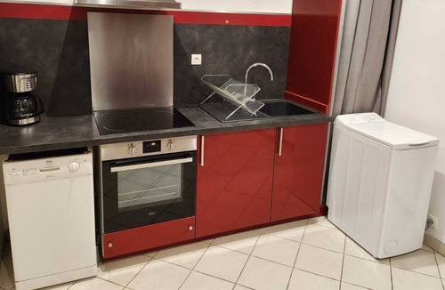 Chalou-Moulineux Apartment | Campaign app