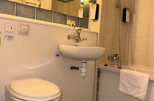 Charleville-Mezieres Hotel | Campanile Charleville-Mezieres