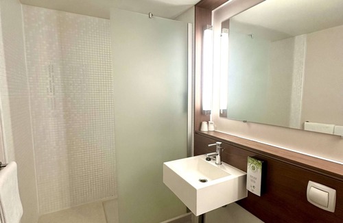 Gouvieux Hotel | Campanile Chantilly