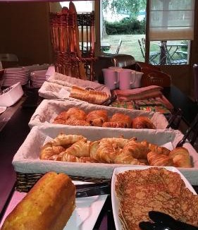 Thiers Hotel | Campanile Clermont-Ferrand ~ Thiers