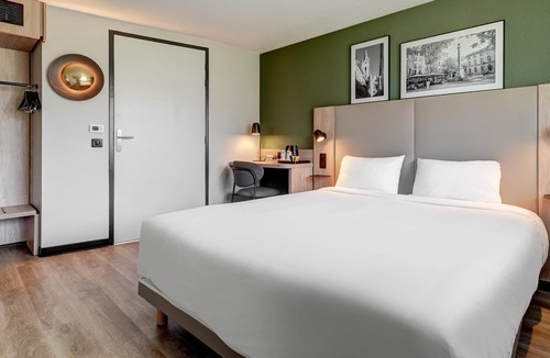 Royallieu Village Hotel | Campanile Compiegne