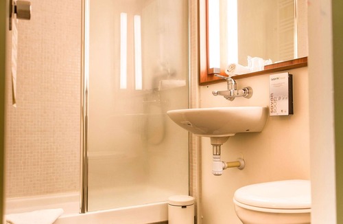 Saint-Arnoult Hotel | Campanile Deauville St Arnoult