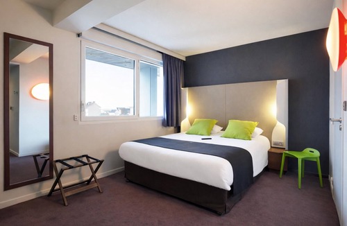 Montmuzard Hotel | Campanile Dijon Centre Clemenceau