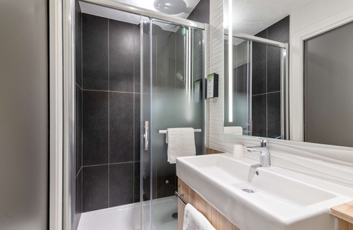 Epinal Hotel | Campanile Epinal Centre - Gare