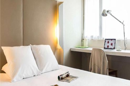 Conflans-Sainte-Honorine Hotel | Campanile Conflans-Sainte-Honorine