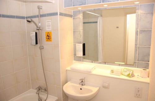 Fenny Stratford Hotel | Campanile Hotel- Milton Keynes