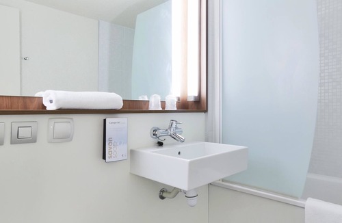 Faubourg de Bethune Hotel | Campanile Lille Sud-CHR