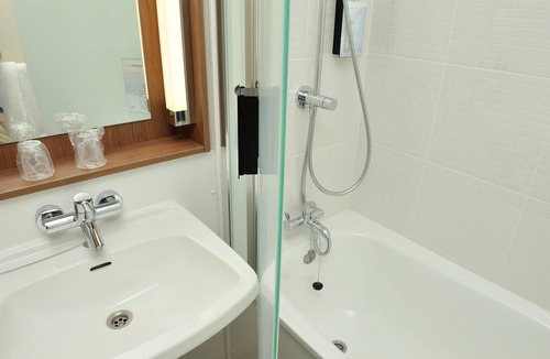 Lanester Hotel | Campanile Lorient Lanester