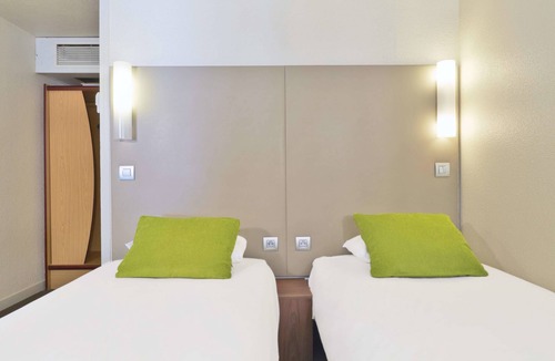 Ecully Hotel | Campanile Lyon Ecully