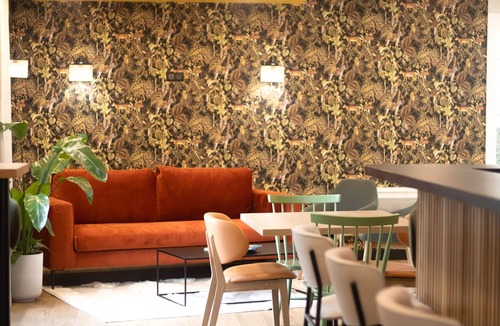 Vert-Saint-Denis Hotel | Campanile Melun Sénart - Vert Saint Denis