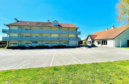 Amilly Hotel | Campanile Montargis - Amilly