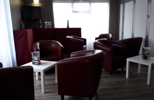 Saint-Victor Hotel | Campanile Montluçon - St Victor