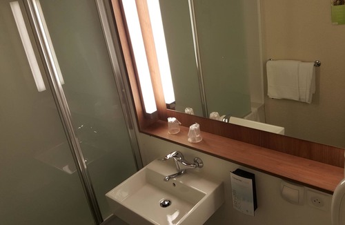 Saint-Victor Hotel | Campanile Montluçon - St Victor