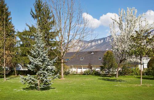 Aix-les-Bains Hotel | Campanile NATURE - Aix Les Bains