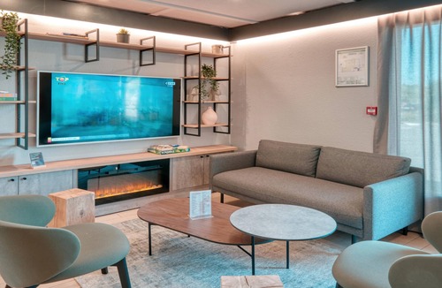 Dreux Hotel | Campanile NATURE - Dreux