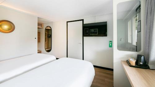 Poitiers Hotel | Campanile NATURE - Poitiers Sud Aeroport