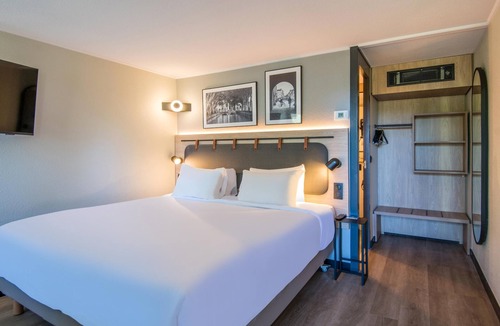 Rodez Hotel | Campanile NATURE - Rodez