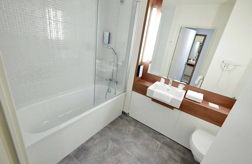 Taverny Hotel | Campanile Nature - Taverny