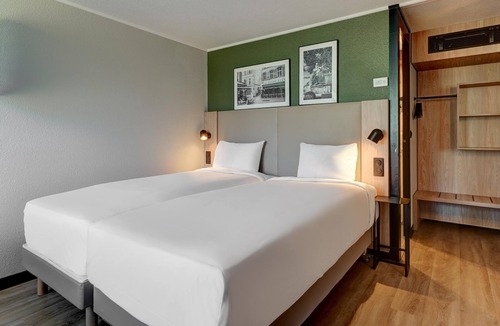Vierzon Hotel | Campanile NATURE - Vierzon