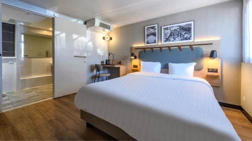 Costieres Hotel | Campanile PRIME - Nîmes Centre