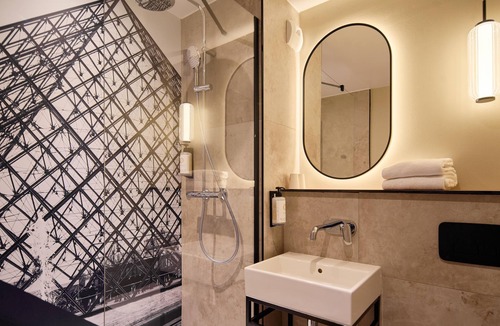 Quartier de la Boule - Champs-Pierreux Hotel | Campanile PRIME - Nanterre La Défense