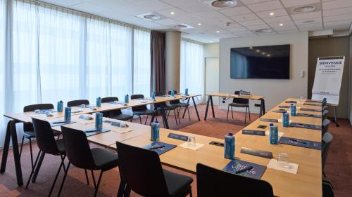 Quartier de la Boule - Champs-Pierreux Hotel | Campanile PRIME - Nanterre La Défense