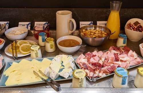 14th Arrondissement Hotel | Campanile Prime - Paris 14 Maine Montparnasse