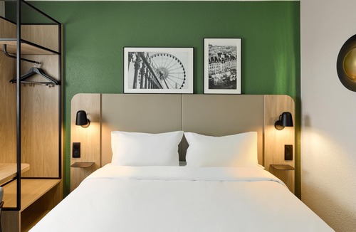 Bobigny Hotel | Campanile PRIME - Paris Bobigny