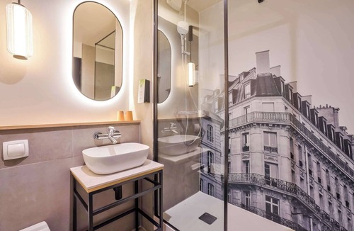 Suresnes Hotel | Campanile PRIME - Suresnes - La Défense