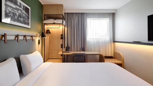 Villejuif Hotel | Campanile Prime Villejuif