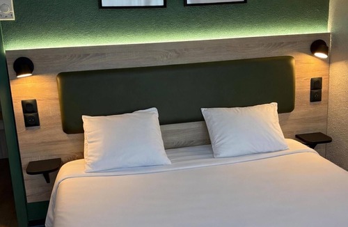 Mont-Saint-Aignan Hotel | Campanile Rouen Nord - Mont Saint-Aignan