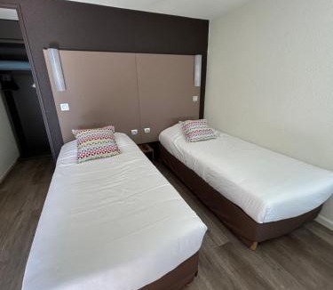 Vion Hotel | Campanile Sablé-Sur-Sarthe Vion