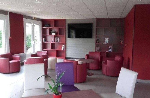 Vion Hotel | Campanile Sable Sur Sarthe