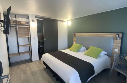 Bagneux Hotel | Campanile Saumur