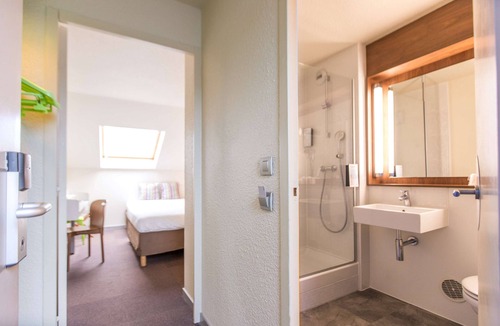 Senlis Hotel | Campanile Senlis