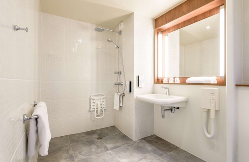 Purpan Hotel | Campanile Toulouse Ouest - Purpan