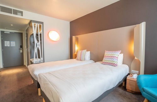 Tours Hotel | Campanile Tours Nord - Forum Melies