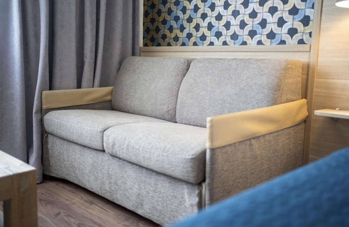 Barberey-Saint-Sulpice Hotel | Campanile Troyes Nord - Barberey