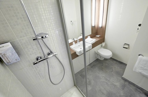Petite-Foret Hotel | Campanile Valenciennes Ouest - Petite Foret