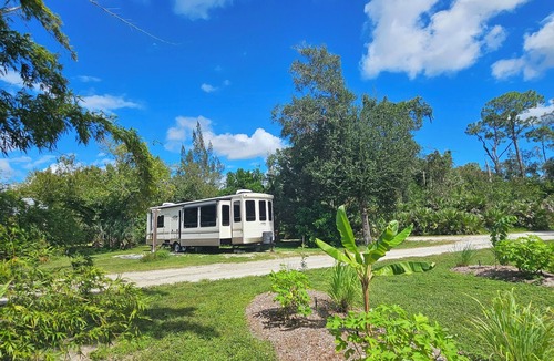 North Fort Myers RV Rental | Camper on peaceful gated property.