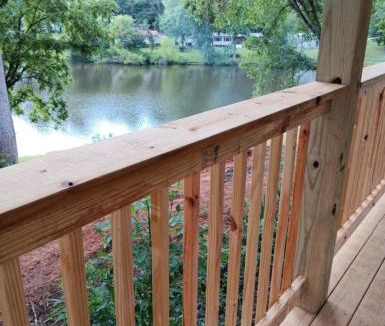 Nancy House | Camper only 2 Min to the Lake!