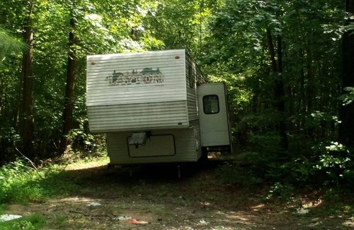 Wake Forest House | Camper Quiet Wooded Small Creek.