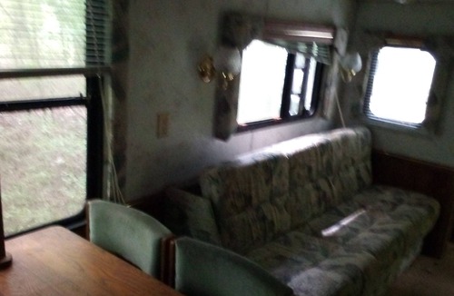 Wake Forest House | Camper Quiet Wooded Small Creek.
