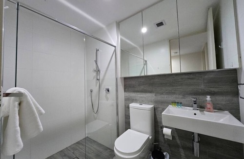 Camperdown Apartment | Camperdown one 01 Close to bus stop and SYD CBD