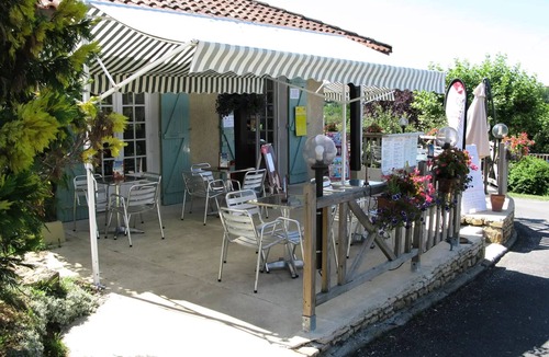 Villefranche-du-Perigord House | CAMPING THE BASTIDE * - Mobile Home 2 bedrooms 4 beds with sanitary facilities - 23 to 29 m2 4 people